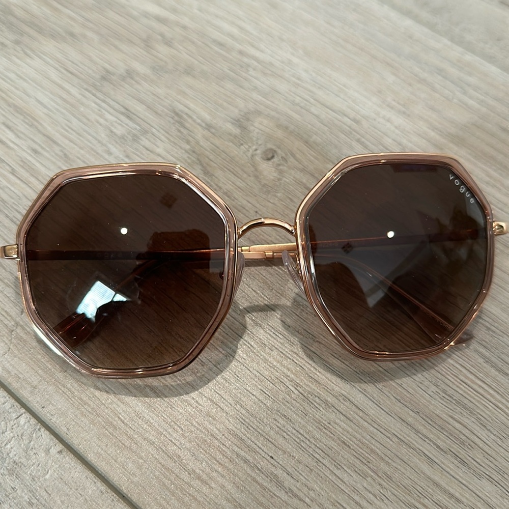 Metal women’s frame